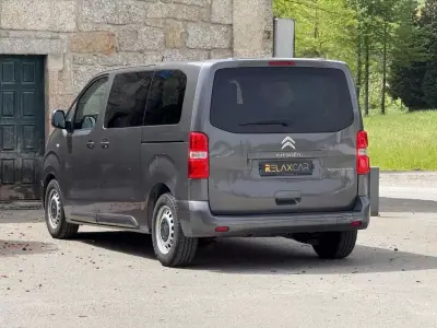 Citroën Spacetourer 2018 - 20999 EUR, 173000 km - AUTO.MOTO.pt - 173000km - foto 8 de 21