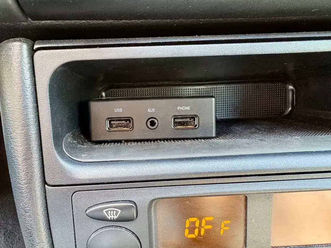 Porsche 911 2002 - 44900 EUR, 120127 km - AUTO.MOTO.pt - 120127km - foto 18 de 23