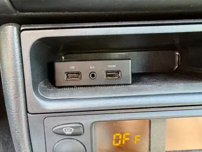 Porsche 911 2002 - 44900 EUR, 120127 km - AUTO.MOTO.pt - 120127km - foto 18 de 23