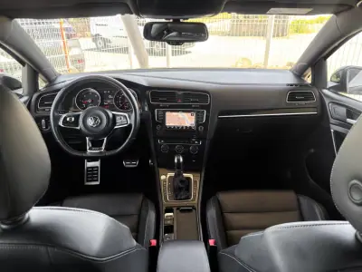 Volkswagen Golf 2016 - 19990 EUR, 144987 km - AUTO.MOTO.pt - 144987km - foto 11 de 26