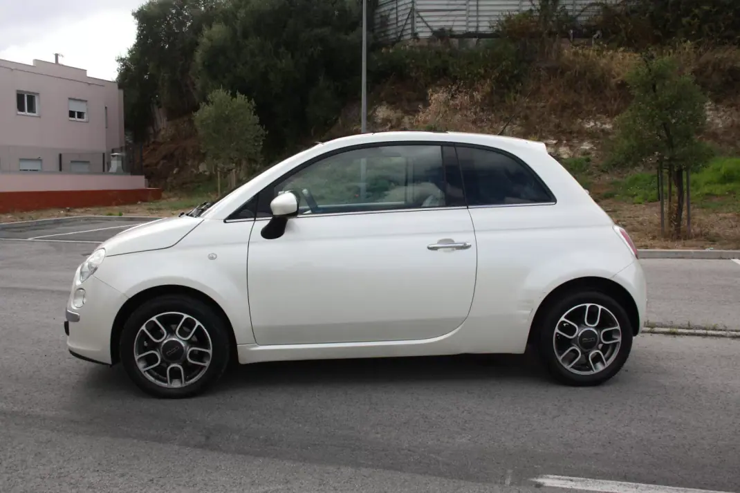 Fiat 500 2011 - 7500 EUR, 115360 km - 115360km - foto 6 de 17