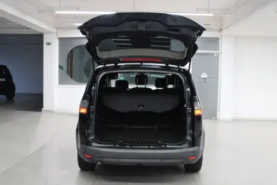 Ford S-Max 2007 - 5990 EUR, 242000 km - AUTO.MOTO.pt - 242000km - foto 14 de 14