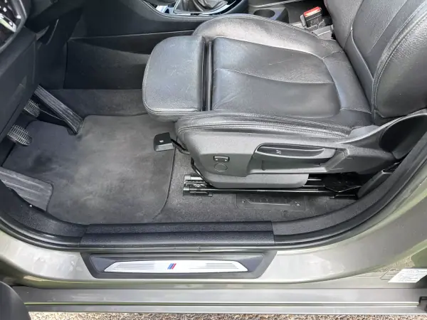 BMW 218 Active Tourer 2014 - 13900 EUR, 150000 km - AUTO.MOTO.pt - 150000km - foto 42 de 64