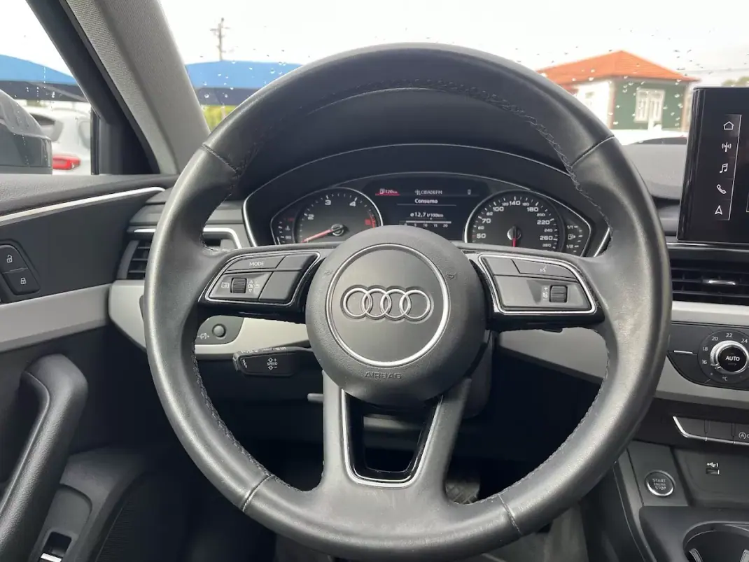 Audi A4 Avant 2022 - 21250 EUR, 195000 km - AUTO.MOTO.pt - 195000km - foto 14 de 45