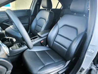 Mercedes-Benz A 160 2014 - 15950 EUR, 64000 km - AUTO.MOTO.pt - 64000km - foto 18 de 34