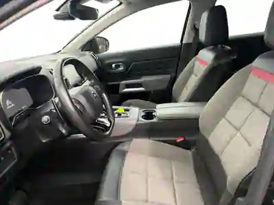 Citroën C5 Aircross 2021 - 18900 EUR, 123000 km - AUTO.MOTO.pt - 123000km - foto 9 de 14