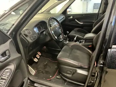 Ford S-Max 2008 - 11990 EUR, 214642 km - AUTO.MOTO.pt - 214642km - foto 3 de 9