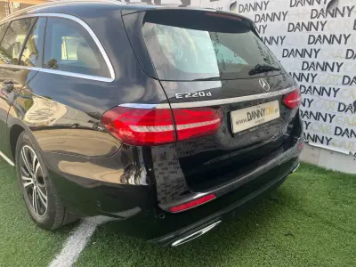 Mercedes-Benz E 220 2018 - 27900 EUR, 146000 km - AUTO.MOTO.pt - 146000km - foto 6 de 16