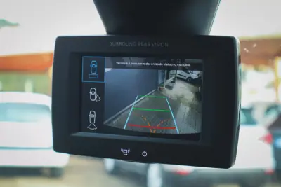 Citroën 2019 - 19880 EUR, 83120 km - AUTO.MOTO.pt - 83120km - foto 6 de 28