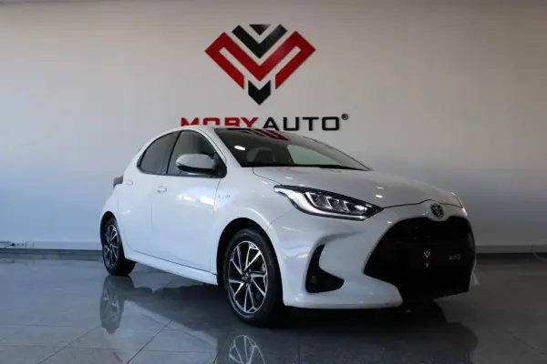 Toyota Yaris 2021 - 19250 EUR, 100929 km - AUTO.MOTO.pt - 100929km - foto 3 de 30
