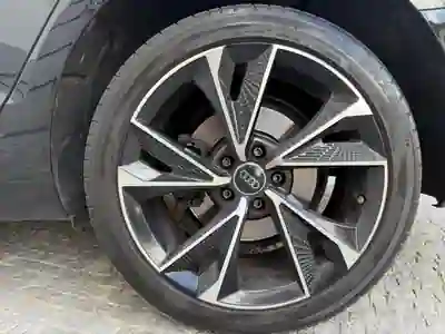 Audi A4 Avant 2020 - 20250 EUR, 160000 km - AUTO.MOTO.pt - 160000km - foto 16 de 16