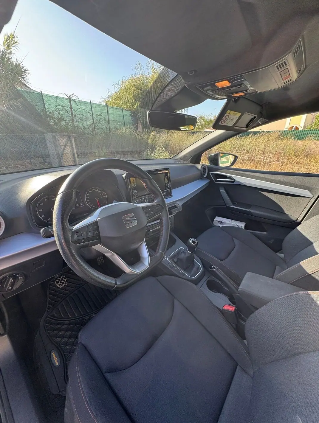 SEAT Ibiza 2022 - 14250 EUR, 41000 km - 41000km - foto 5 de 7