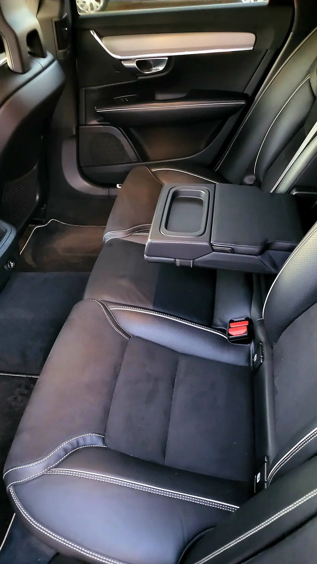 Volvo V90 2018 - 20000 EUR, 185000 km - 185000km - foto 5 de 15