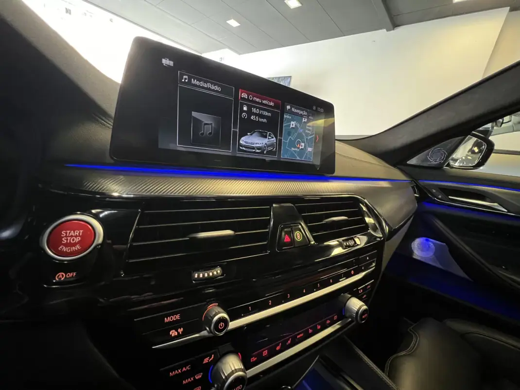 BMW M5 2019 - 87990 EUR, 80000 km - AUTO.MOTO.pt - 80000km - foto 48 de 59