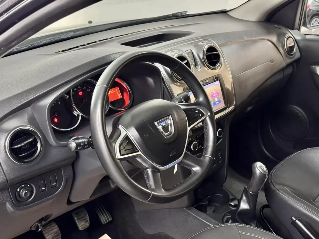 Dacia Logan MCV 2018 - 8750 EUR, 149000 km - AUTO.MOTO.pt - 149000km - foto 24 de 58