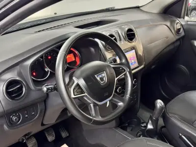 Dacia Logan MCV 2018 - 8750 EUR, 149000 km - AUTO.MOTO.pt - 149000km - foto 24 de 58