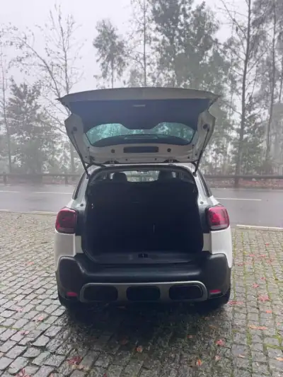 Citroën C3 Aircross 2021 - 15250 EUR, 180999 km - AUTO.MOTO.pt - 180999km - foto 17 de 19