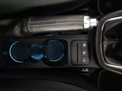 Ford Puma 2020 - 15950 EUR, 53950 km - AUTO.MOTO.pt - 53950km - foto 28 de 32