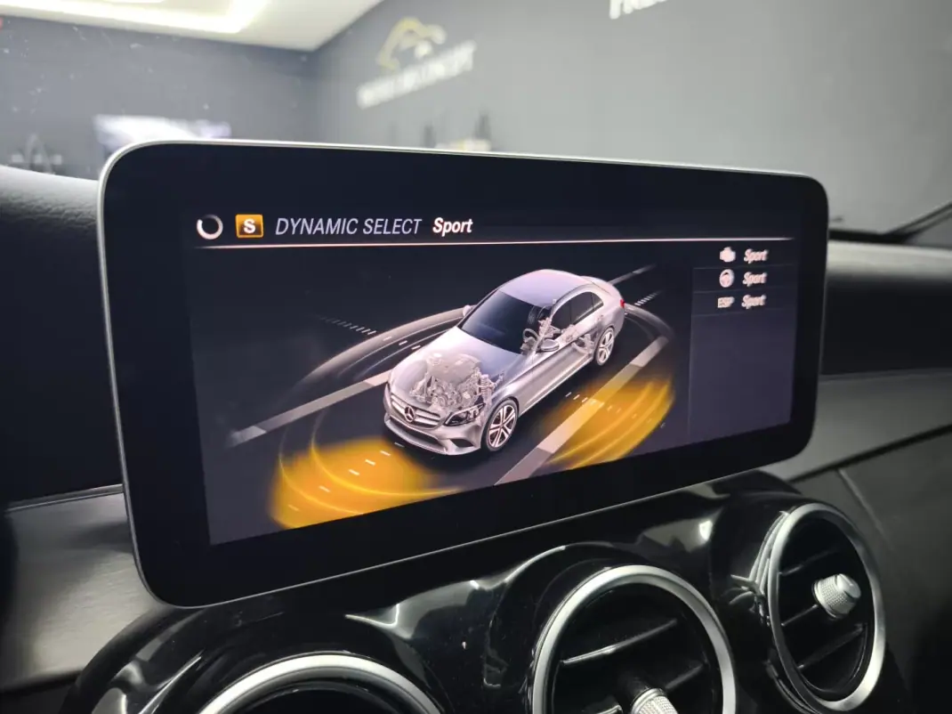 Mercedes-Benz C 220 2018 - 30950 EUR, 102676 km - AUTO.MOTO.pt - 102676km - foto 32 de 47