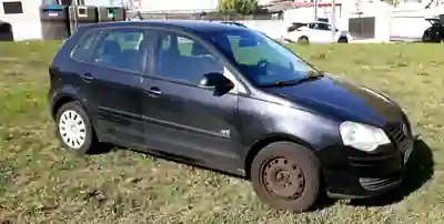 Volkswagen Polo 2008 - 3400 EUR, 235000 km - foto 4 de 14