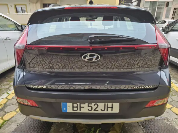 Hyundai Bayon 2022 - 17300 EUR, 19800 km - AUTO.MOTO.pt - 19800km - foto 5 de 22