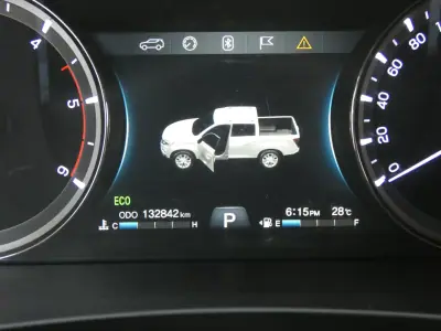 SsangYong Musso 2018 - 27500 EUR, 132000 km - AUTO.MOTO.pt - 132000km - foto 42 de 50