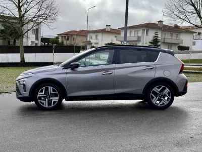 Hyundai Bayon 2021 - 18990 EUR, 1500 km - AUTO.MOTO.pt - 1500km - foto 3 de 28