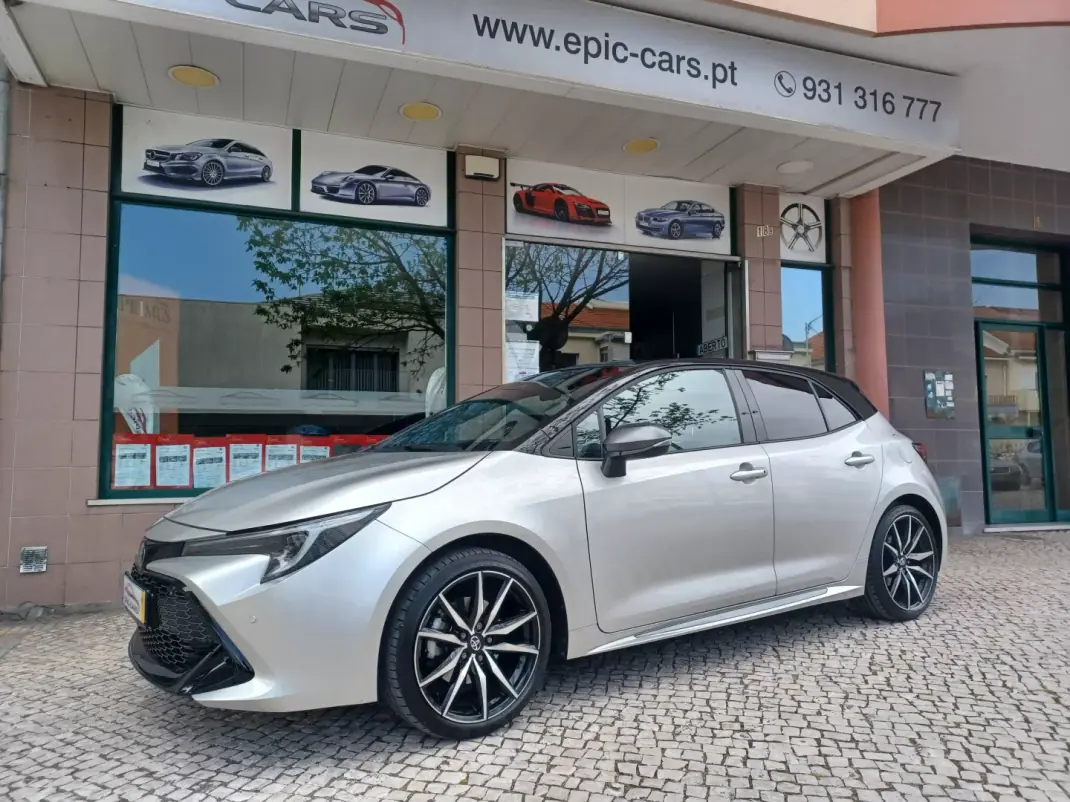 Toyota Corolla 2024 - 38890 EUR, 25995 km - AUTO.MOTO.pt - 25995km - foto 1 de 34