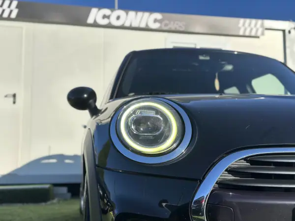 MINI 5 Portas 2019 - 15790 EUR, 179000 km - AUTO.MOTO.pt - 179000km - foto 4 de 39