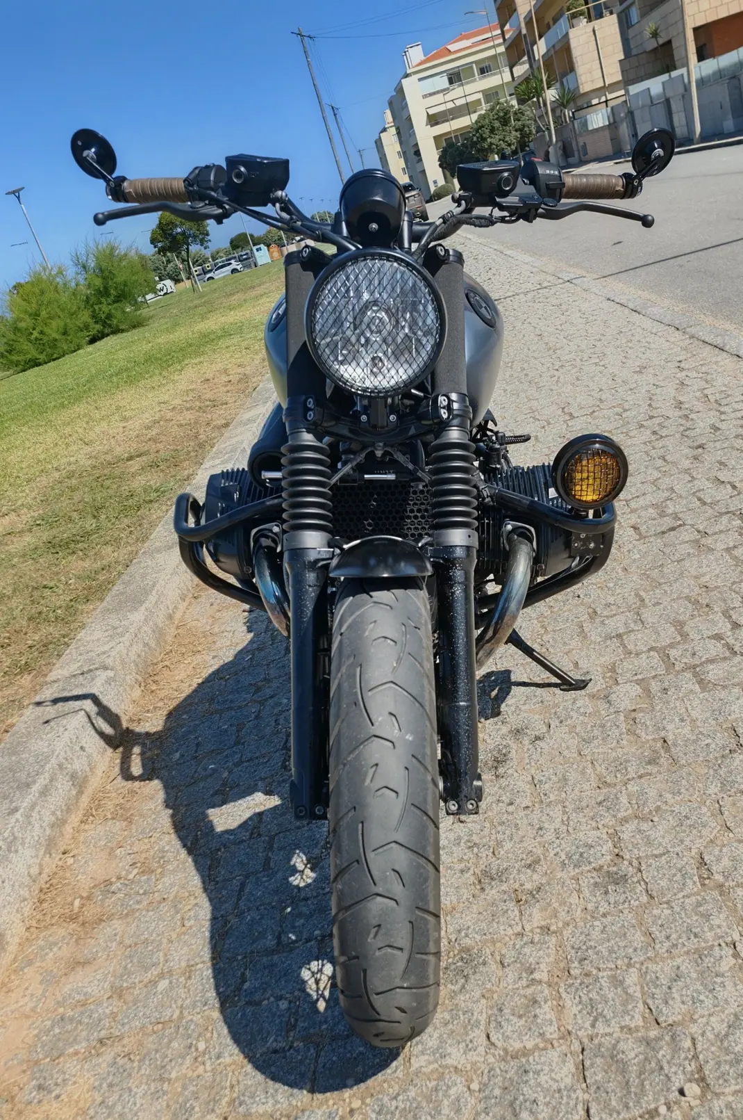 BMW R nineT 2019 - 13000 EUR, 9000 km - 9000km - foto 3 de 15