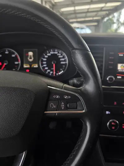 SEAT Leon ST 2016 - 9650 EUR, 246737 km - AUTO.MOTO.pt - 246737km - foto 59 de 79
