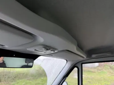 Iveco DAILY 35-140 CONTENTOR E PLATAFORMA 2020 - 28490 EUR, 91000 km - AUTO.MOTO.pt - 91000km - foto 26 de 34