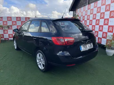 SEAT Ibiza ST 2010 - 6990 EUR, 216600 km - AUTO.MOTO.pt - 216600km - foto 4 de 16