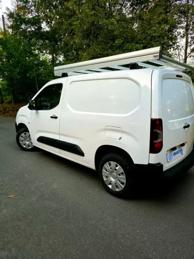 Citroën Berlingo 2020 - 11990 EUR, 155000 km - 155000km - foto 11 de 24