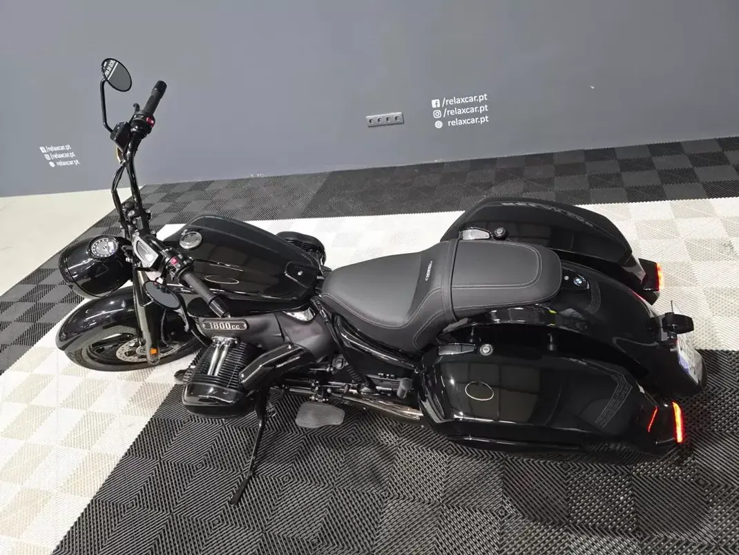BMW R 18 Roctane 2023 - 22999 EUR, 2500 km - AUTO.MOTO.pt - 2500km - foto 5 de 17