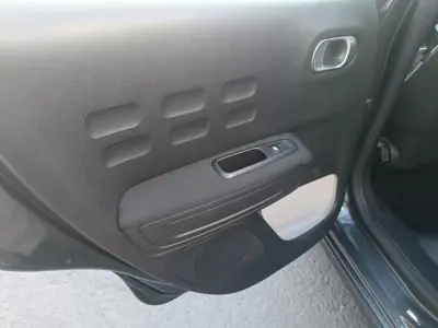 Citroën C3 2017 - 9900 EUR, 158504 km - AUTO.MOTO.pt - 158504km - foto 26 de 32