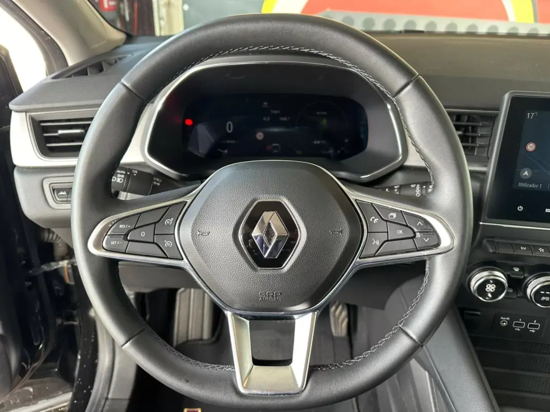 Renault Captur 2021 - 20900 EUR, 89427 km - AUTO.MOTO.pt - 89427km - foto 16 de 32
