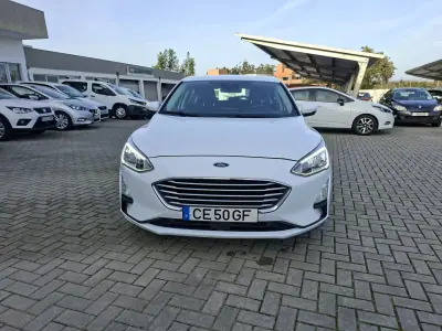 Ford Focus 2019 - 15500 EUR, 119500 km - AUTO.MOTO.pt - 119500km - foto 3 de 30