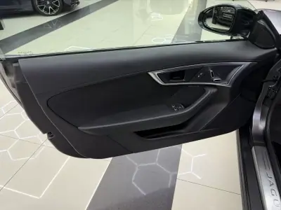 Jaguar F-Type 2018 - 48950 EUR, 57634 km - 57634km - foto 22 de 43