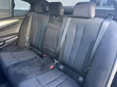 BMW M550d 2017 - 49900 EUR, 150000 km - AUTO.MOTO.pt - 150000km - foto 38 de 54
