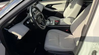 Land Rover Range Rover Evoque 2021 - 38900 EUR, 50000 km - AUTO.MOTO.pt - 50000km - foto 7 de 14