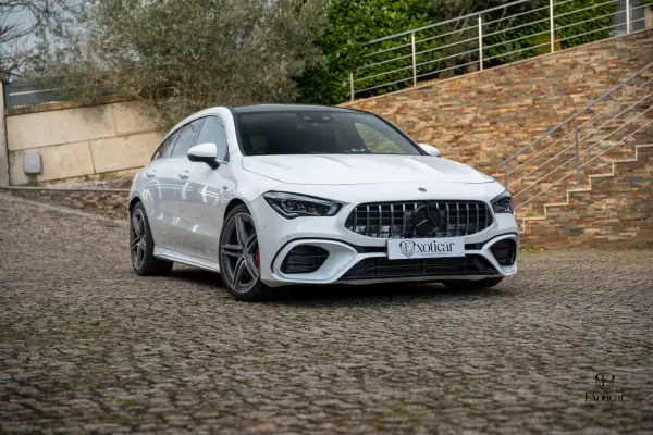 Mercedes-Benz CLA 45 AMG 2022 - 62000 EUR, 9000 km - AUTO.MOTO.pt - 9000km - foto 5 de 39