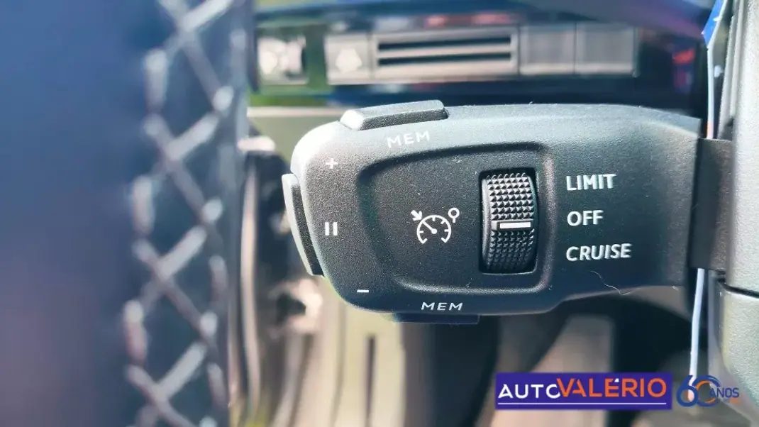 Peugeot 508 SW 2021 - 21950 EUR, 76890 km - AUTO.MOTO.pt - 76890km - foto 16 de 41