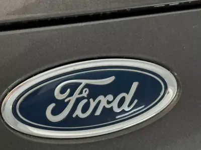 Ford Focus SW 2015 - 10850 EUR, 153000 km - AUTO.MOTO.pt - 153000km - foto 4 de 12