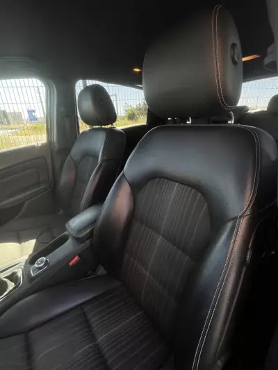 Mercedes-Benz B 180 2011 - 9990 EUR, 323900 km - AUTO.MOTO.pt - 323900km - foto 10 de 18