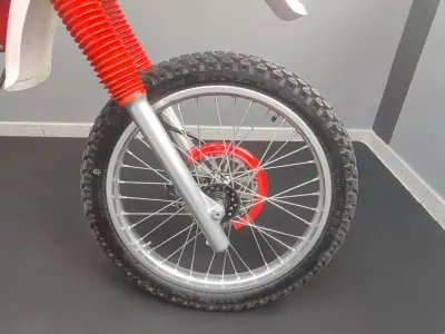 Yamaha XT 225 1991 - 5500 EUR, 26000 km - AUTO.MOTO.pt - 26000km - foto 4 de 21