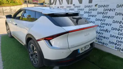 Kia EV6 2021 — foto 2 de 17