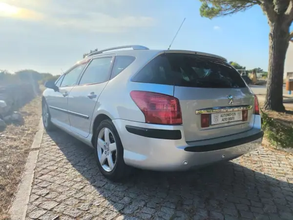 Peugeot 407 SW 2008 - 7965 EUR, 175000 km - AUTO.MOTO.pt - 175000km - foto 3 de 14