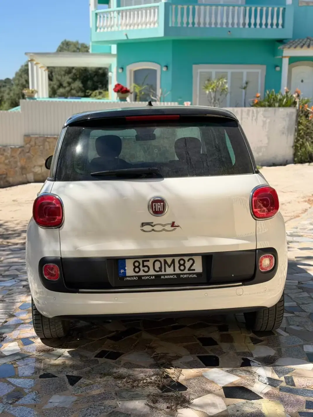 Fiat 500L 2015 - 9900 EUR, 126882 km - AUTO.MOTO.pt - 126882km - foto 5 de 8