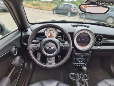 MINI Roadster 2012 - 14950 EUR, 117000 km - AUTO.MOTO.pt - 117000km - foto 13 de 30